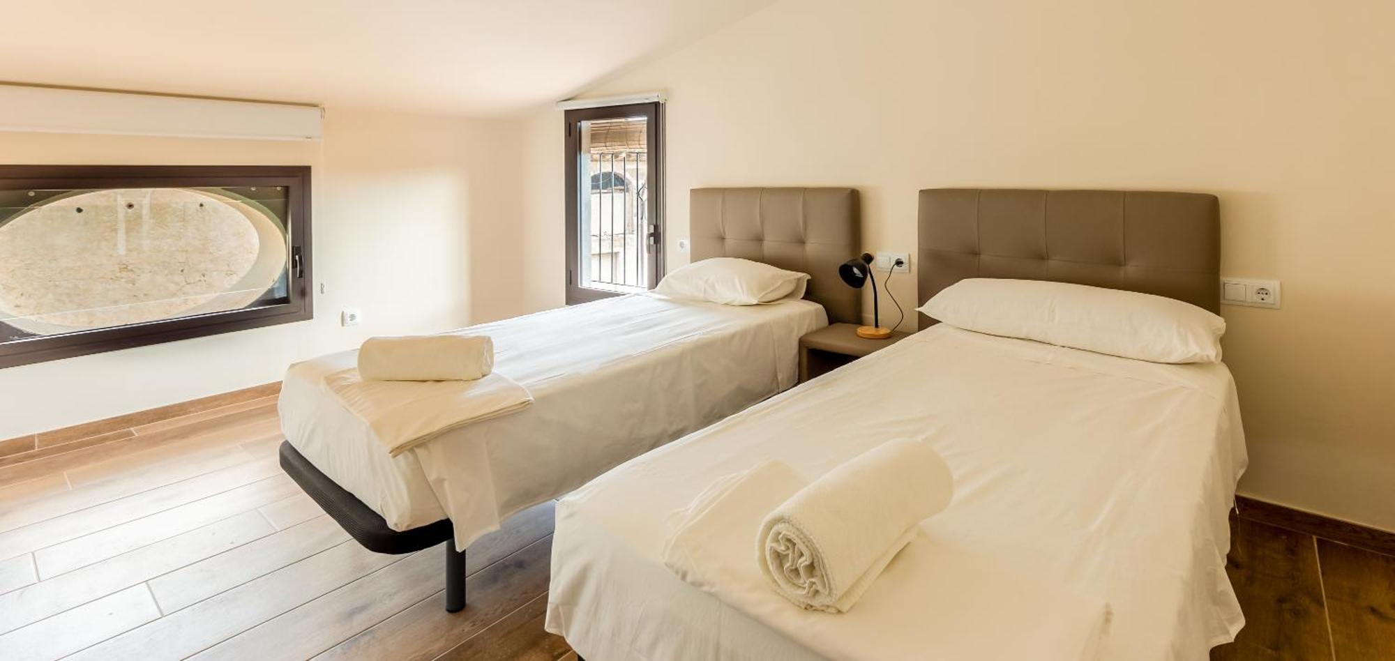 Can Cintet 3 Apartamento Con Terraza En Besalú Zewnętrze zdjęcie