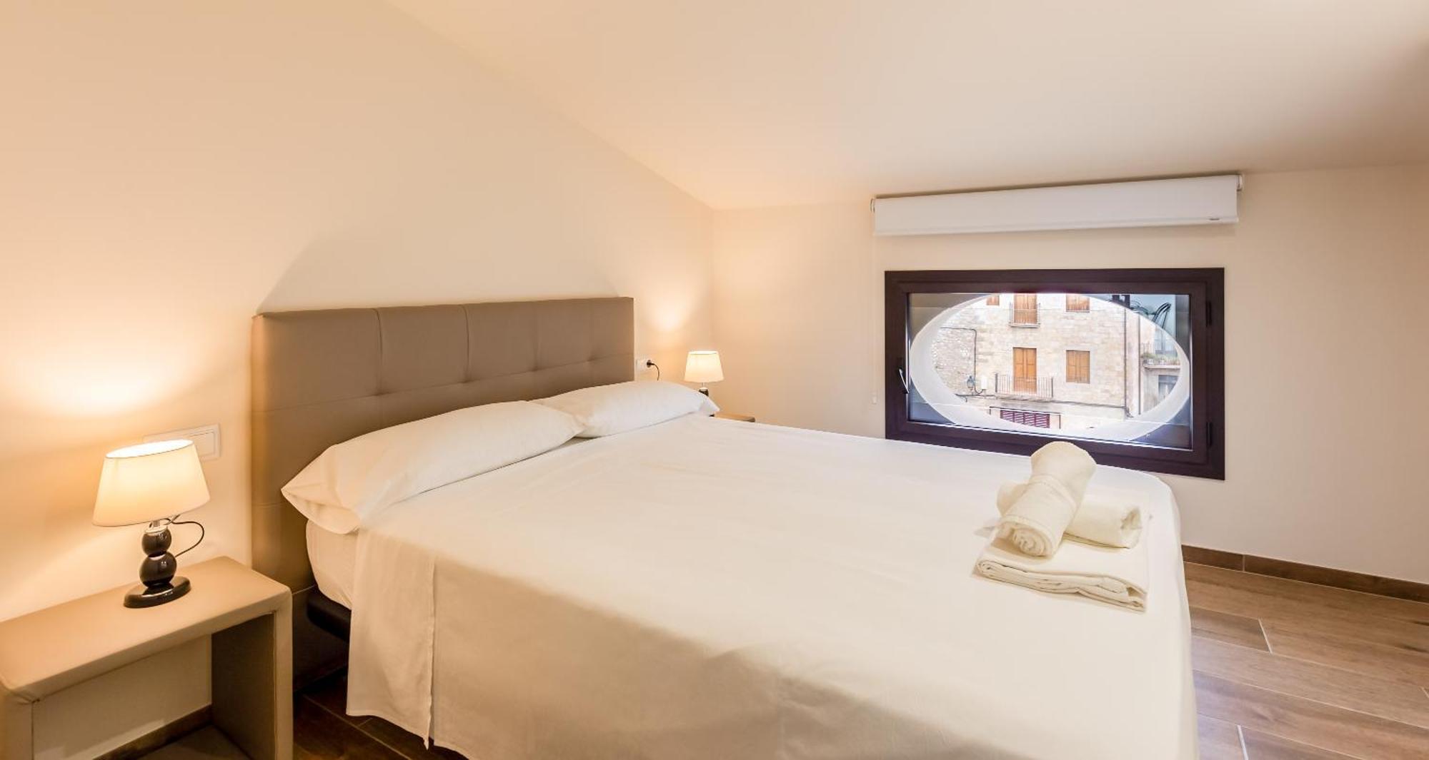 Can Cintet 3 Apartamento Con Terraza En Besalú Zewnętrze zdjęcie