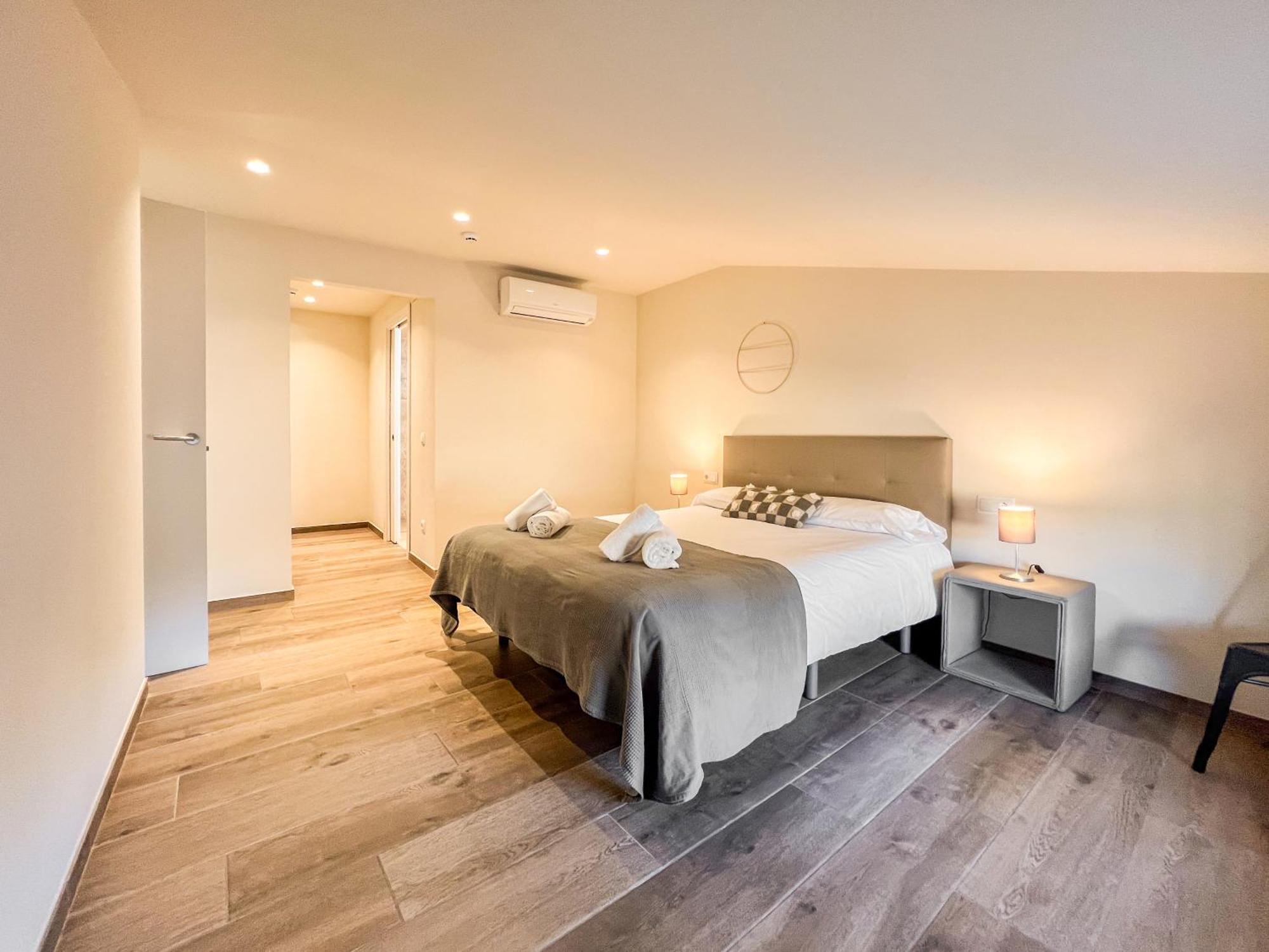 Can Cintet 3 Apartamento Con Terraza En Besalú Zewnętrze zdjęcie