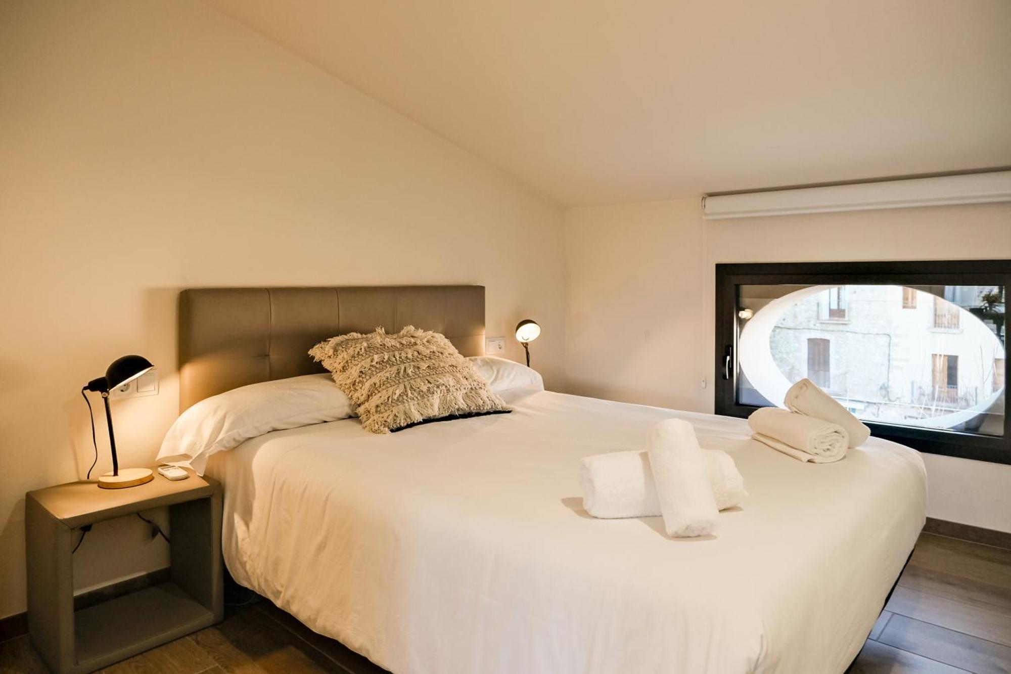 Can Cintet 3 Apartamento Con Terraza En Besalú Zewnętrze zdjęcie