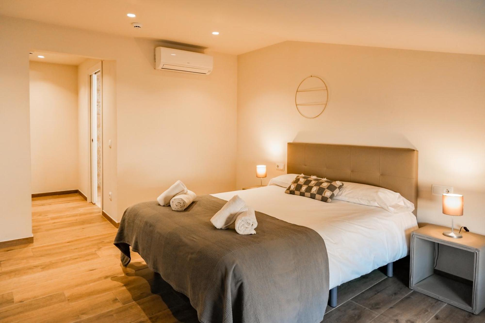Can Cintet 3 Apartamento Con Terraza En Besalú Zewnętrze zdjęcie