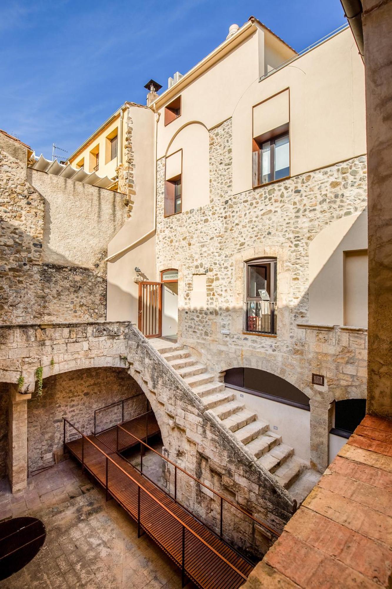Can Cintet 3 Apartamento Con Terraza En Besalú Zewnętrze zdjęcie